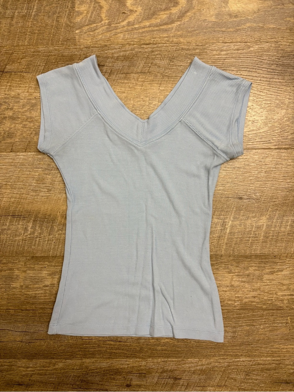 BDG Ribbed V-Neck Short Sleeve Top in Pale Blue
